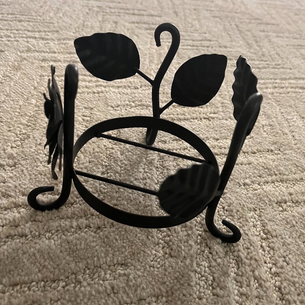 Yankee Candle iron holder (flower and leaves)